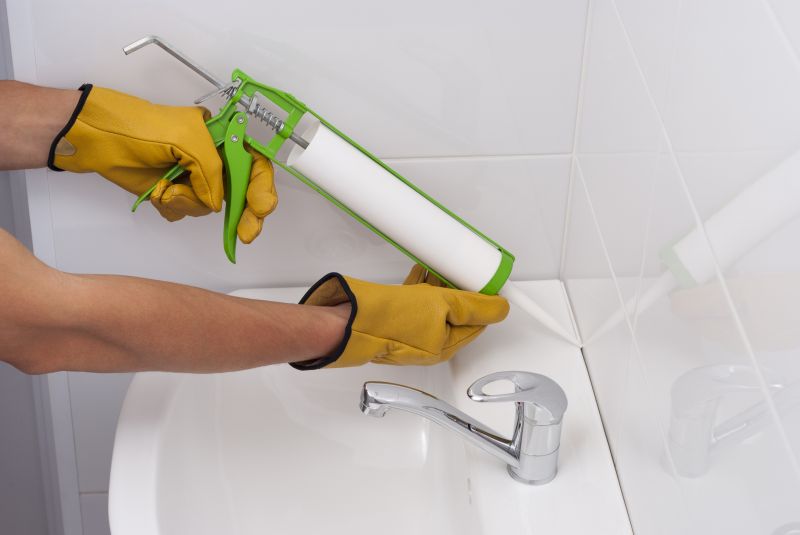 Commercial Caulking Equipment