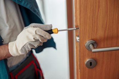 Commercial Handyman Service in Kansas City, KS